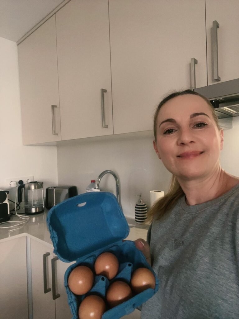 jaja na twardo w opakowaniu